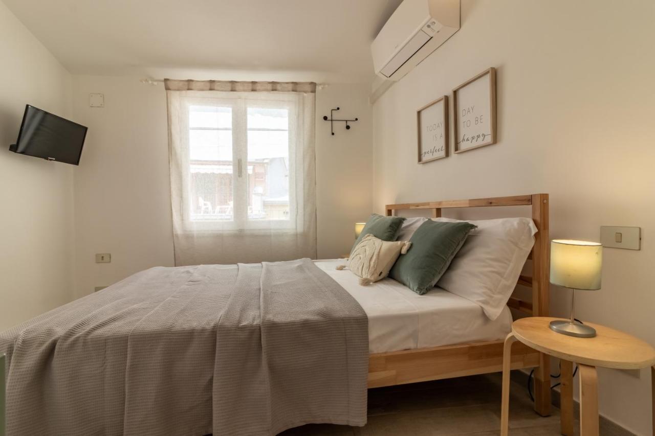 Wanderjohn Penthouse 5Terreparco Apartment Riomaggiore Luaran gambar